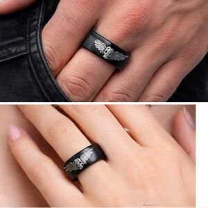 Brand New!! Titanium band with etched skull and bat wings